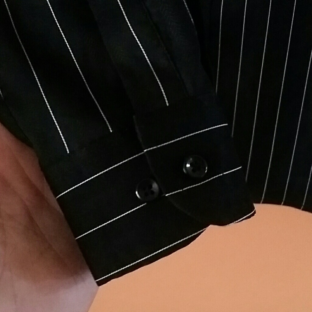 Shirt - Picture 3 of 4